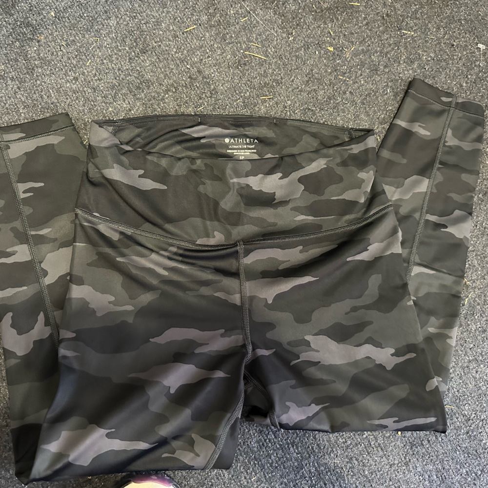 Athleta leggings